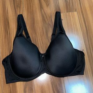 40C Wacoal 853192 black bra